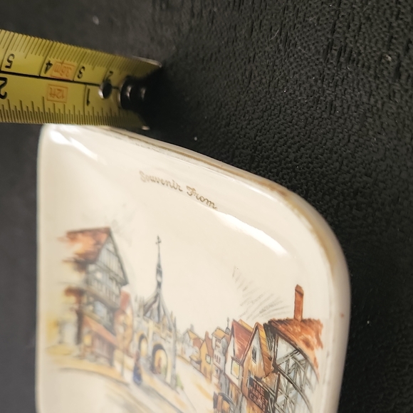 VINTAGE VICTORIA B.C. ENGLAND LANCASTER LTD & SANDLAND WARE SOUVENIR BUTTER DISH - Picture 9 of 11